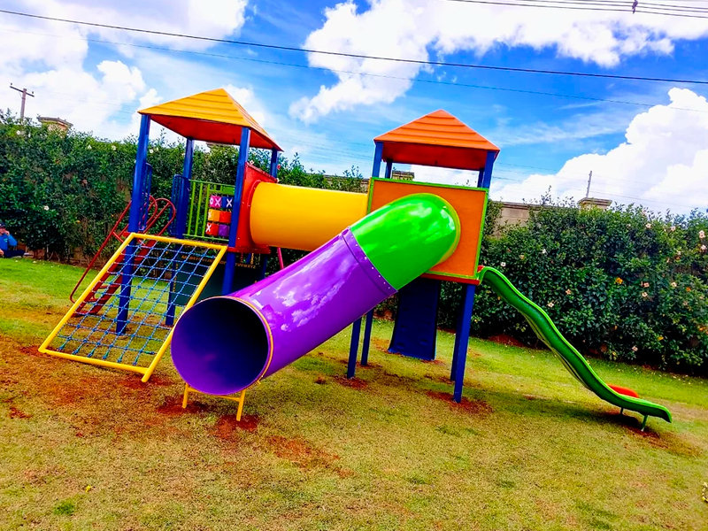 Big Mega 128 - Play Rio Playgrounds