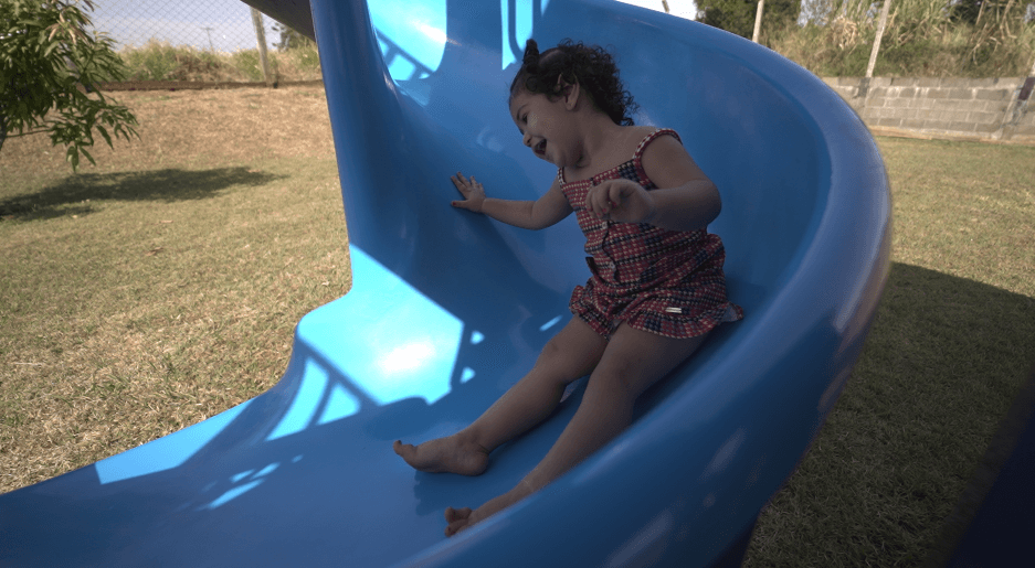 escorregador infantil
